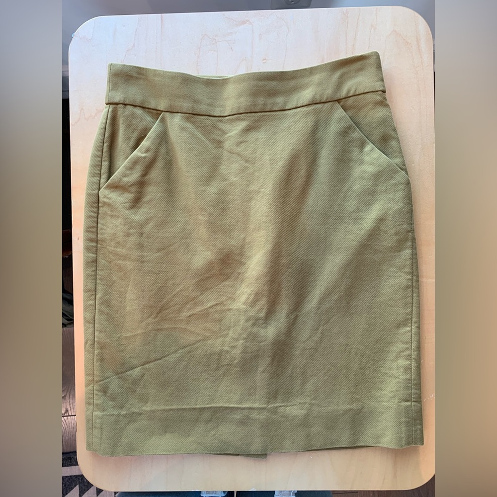 J. Crew Pencil Skirt With Pockets - Size 2P